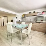 Cozy Basement Apartment Navigli