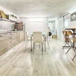 Cozy Basement Apartment Navigli