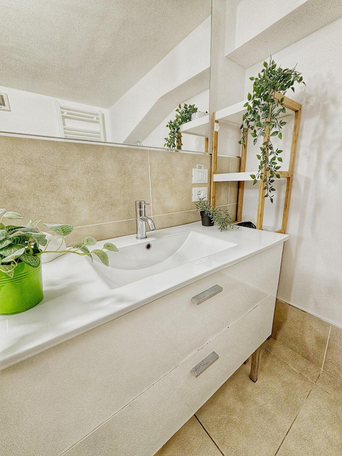 Cozy Basement Navigli